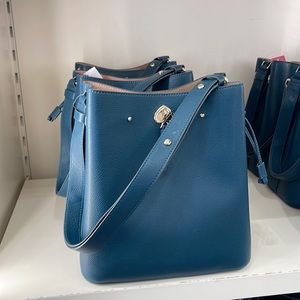 Kate Spade marti large bucket bag
Dark Peacock
